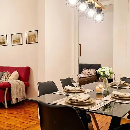 The Red Sofa Retreat Apartmán Sofie